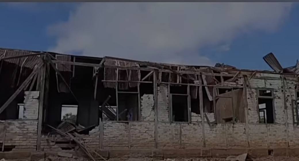 A school building damaged by SAC's airstrikes in Vanha village, Hakha township on 13 October 2025 (Photo: Facebook/Salai William)