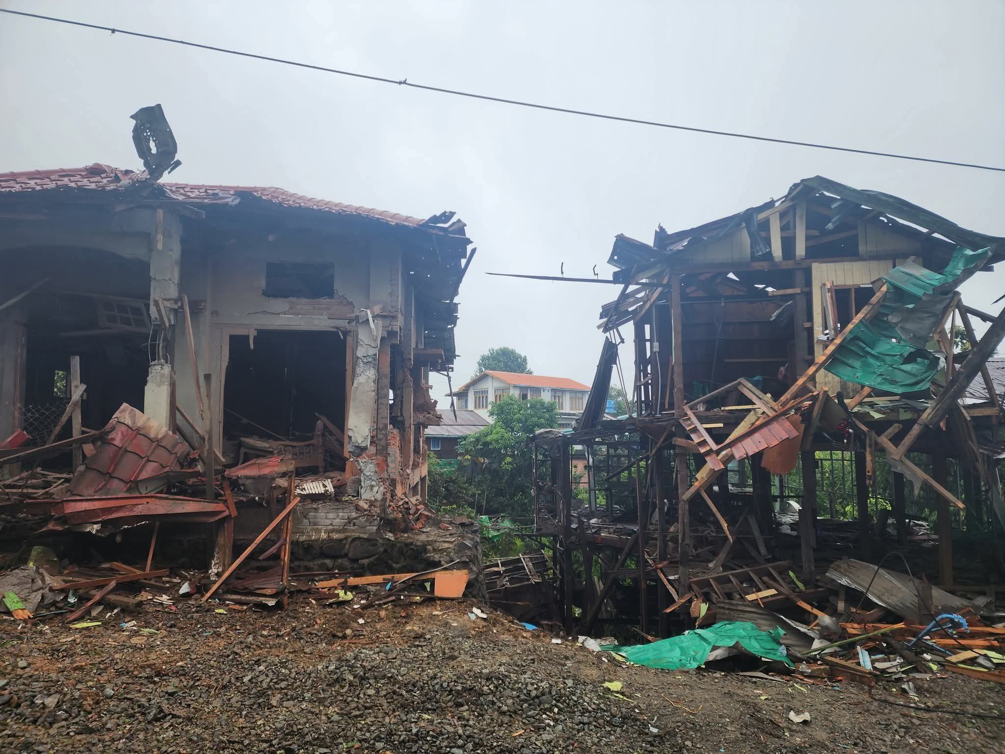 Civilian houses hit by SAC airstrikes in August 2025 in Kanpetlet town (Photo: Facebook/Chinland Post)