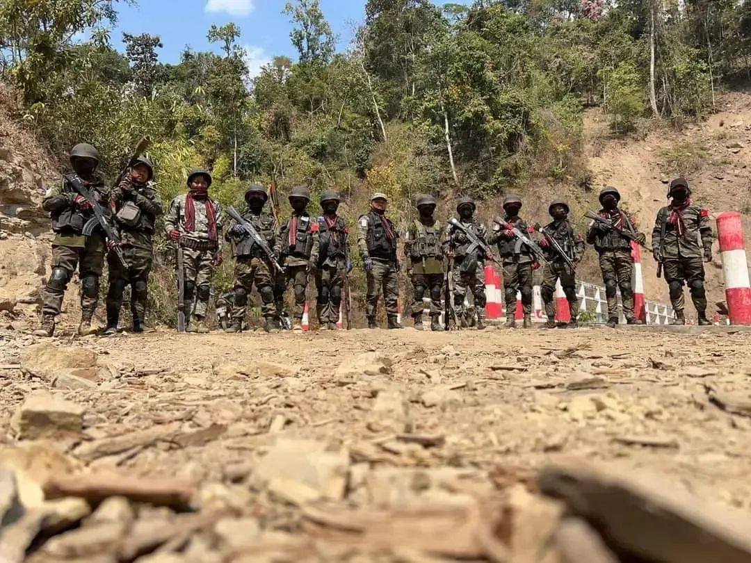 Members of local defence forces (Photo: Facebook/theChinPost)