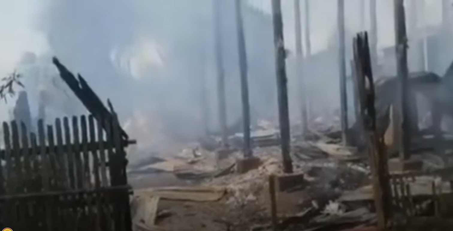 A photo showing houses burnt down by SSPC soldiers in Shwe Pin village (Photo: Facebook/YawAlinTaan)