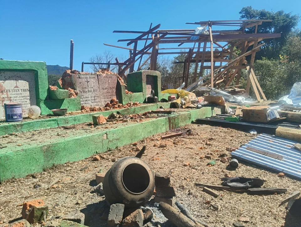 Some of the destruction caused by SSPC airstrikes in Tlangkhua village, Thantlang township today (Photo: Facebook/CHRO)