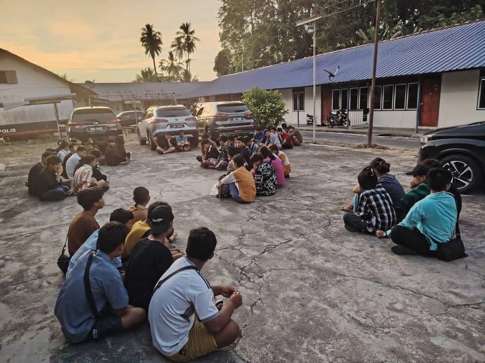 A previous photo showing some of Myanmar nationals arrested in Malaysia (Photo: Facebook/Malaysia Myanmar Association - MMA)