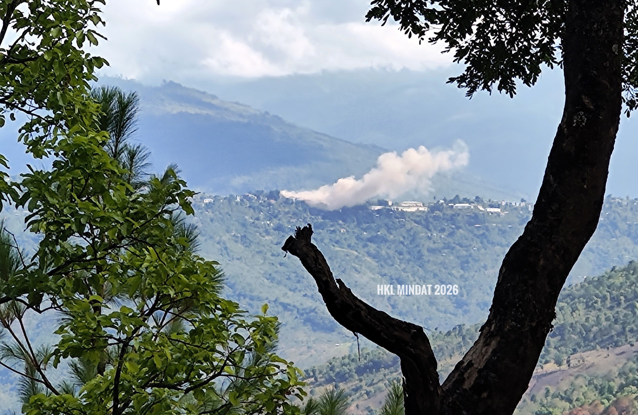A previous photo showing smokes from burning houses in Mindat town after SSPC airstrikes (Photo: Facebook/Hkl Mindat)