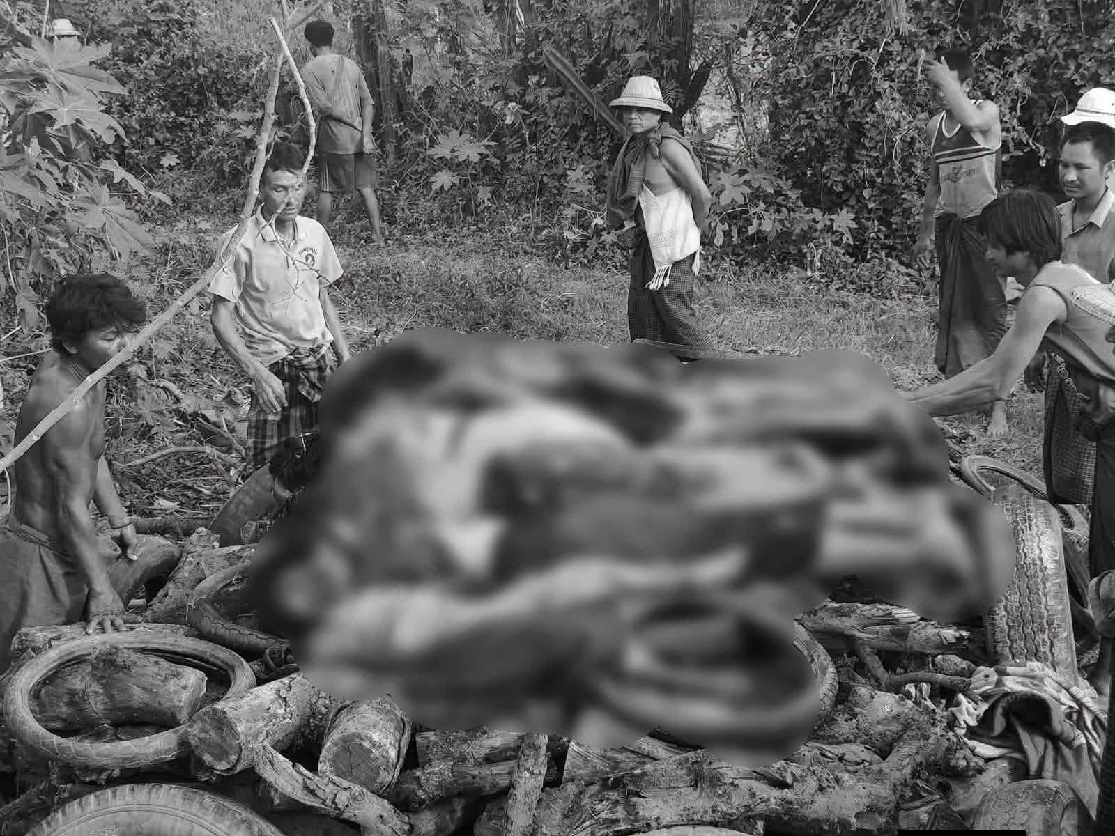 Villages collected dead bodies in Ta Laing village (Photo: Facebook/Surbung Times)